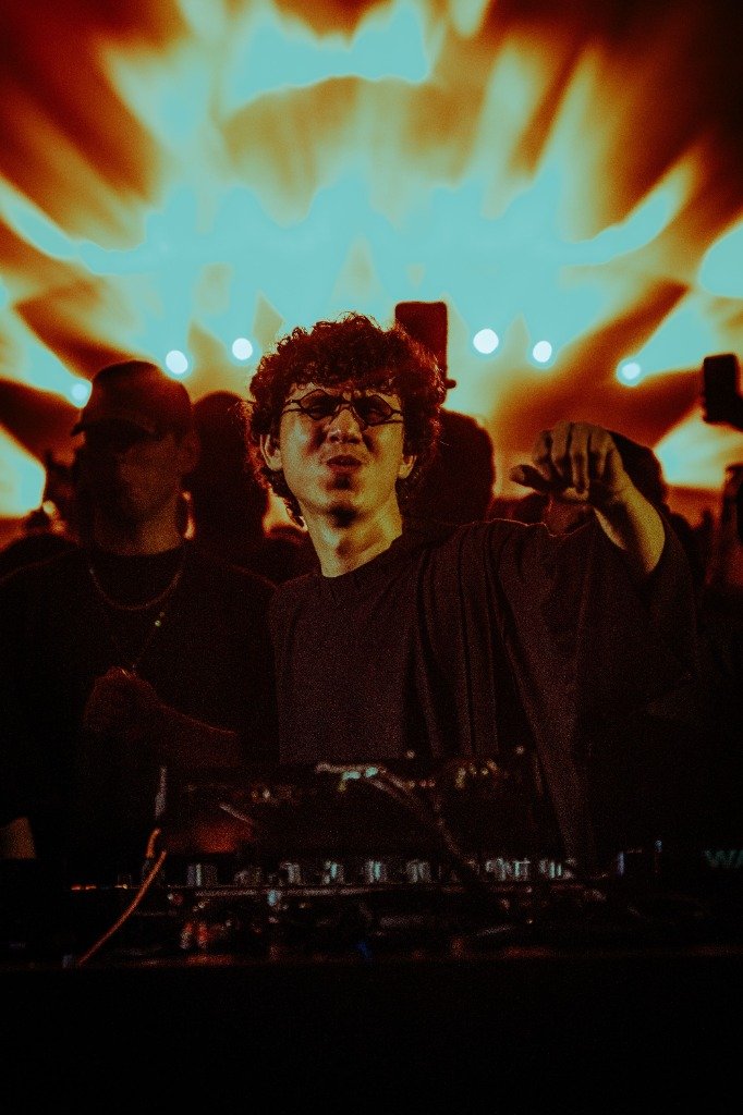 Live DJ Performance